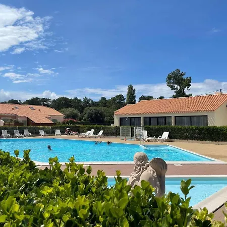 Charmante Maison 3 Pieces Avec Piscines Chauffees, Terrasse Et Jardin, A 300m De La Des Demoiselles - Fr-1-224c-266 Prázdninový dům Saint-Jean-de-Monts