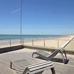 Charmante Maison 3 Pieces Avec Piscines Chauffees, Terrasse Et Jardin, A 300m De La Des Demoiselles - Fr-1-224c-266