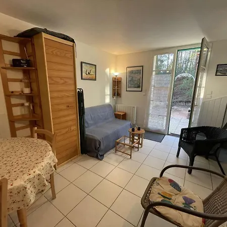 Holiday home Charmante Maison 3 Pieces Avec Piscines Chauffees, Terrasse Et Jardin, A 300m De La Des Demoiselles - Fr-1-224c-266 *